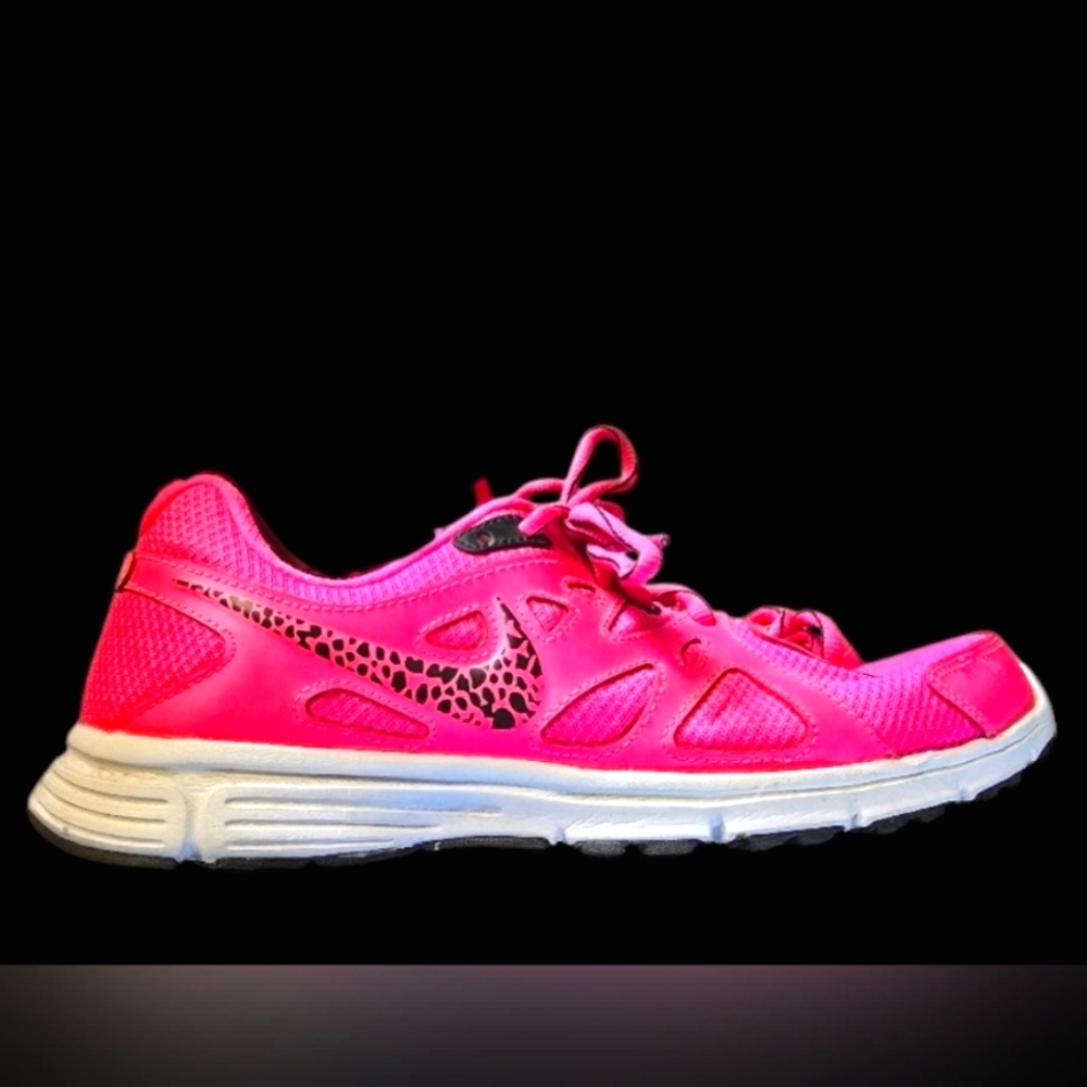 Nike Revolution 2 Hot Pink Cheetah Running Shoes